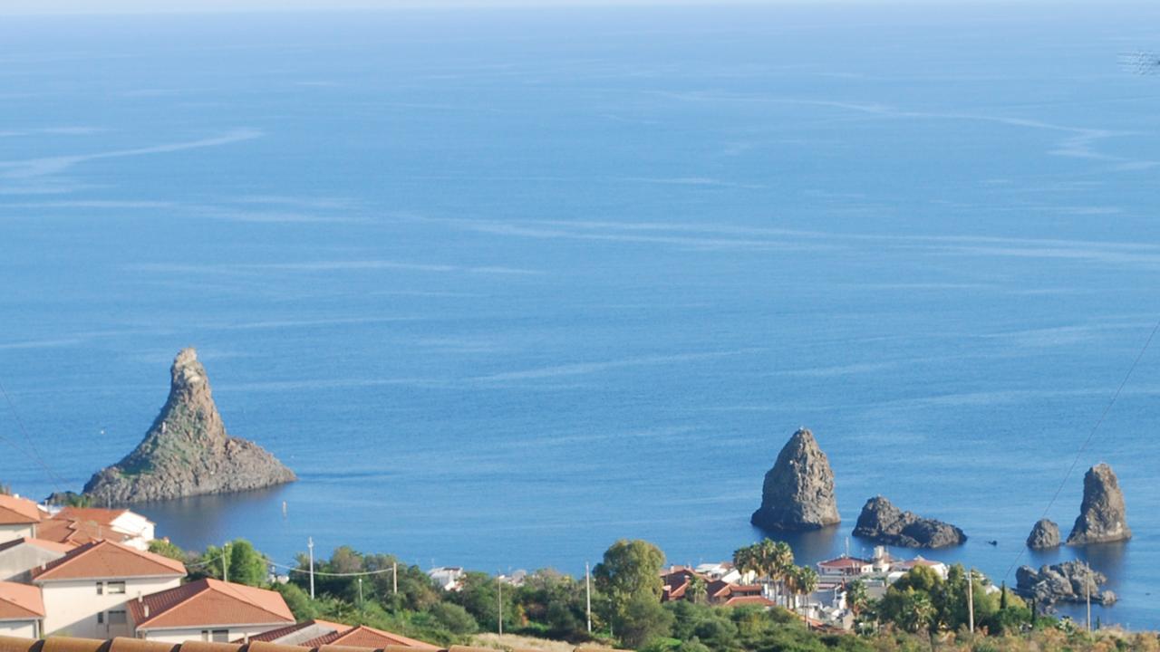 Etna Hills Sea Apartment Ачитреца Екстериор снимка